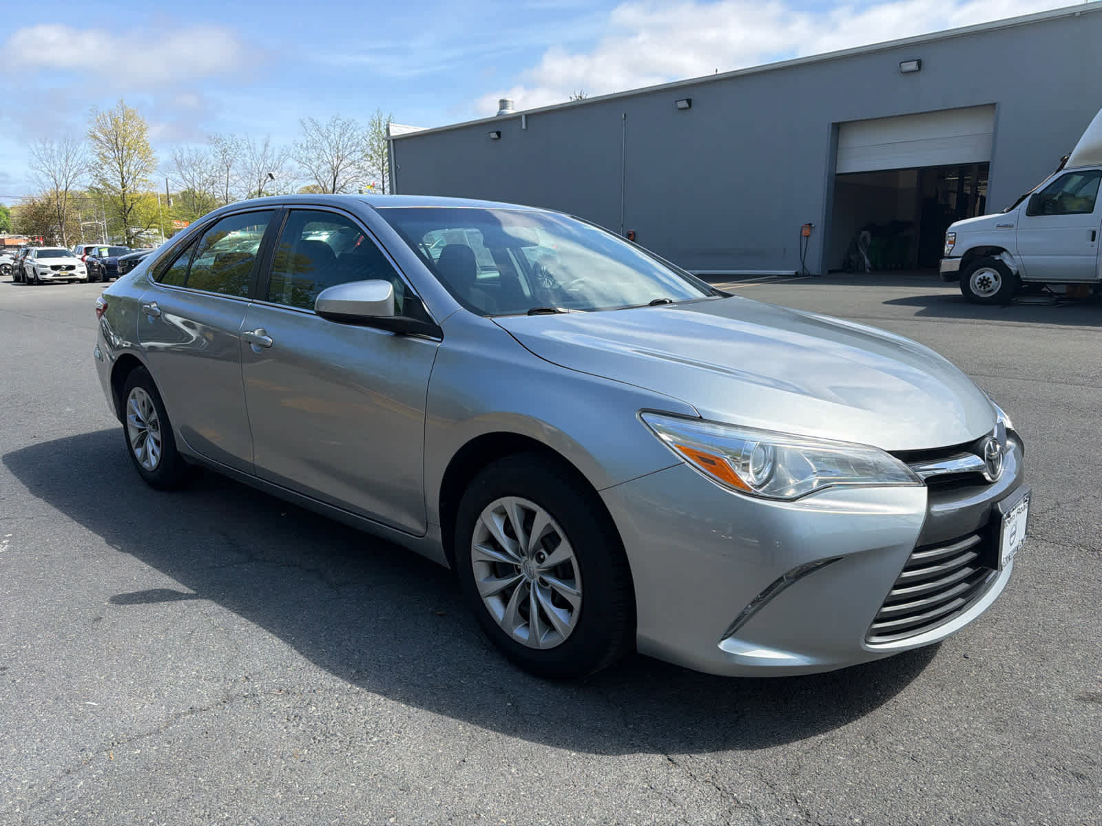 Used 2017 Toyota Camry LE FWD image 37