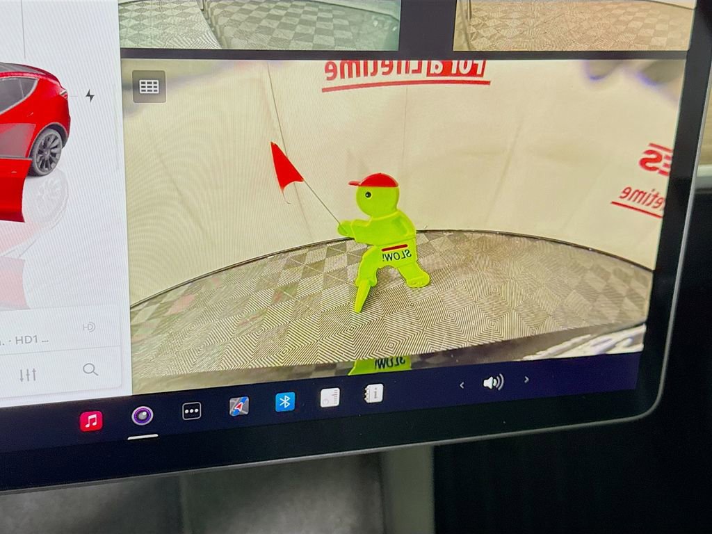 Used 2023 Tesla Model Y Long Range image 6