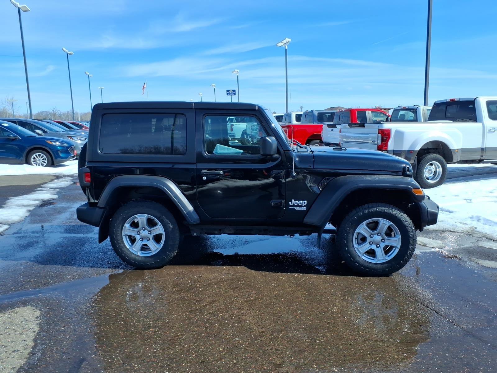 Used 2020 Jeep Wrangler Sport S image 7