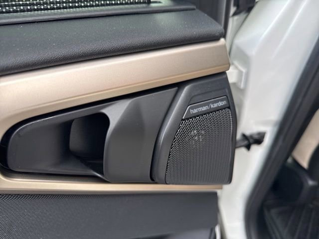 Certified 2025 BMW X3 xDrive30i w/ Premium Package image 19