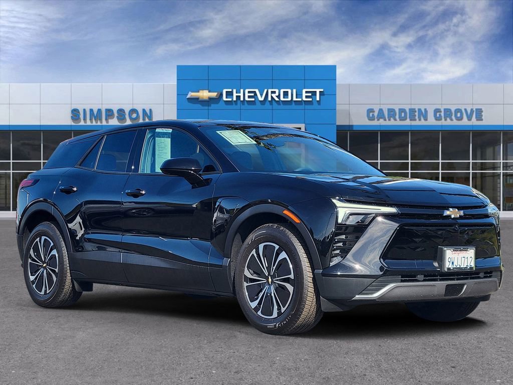 Used 2026 Chevrolet Blazer EV LT FWD image 1