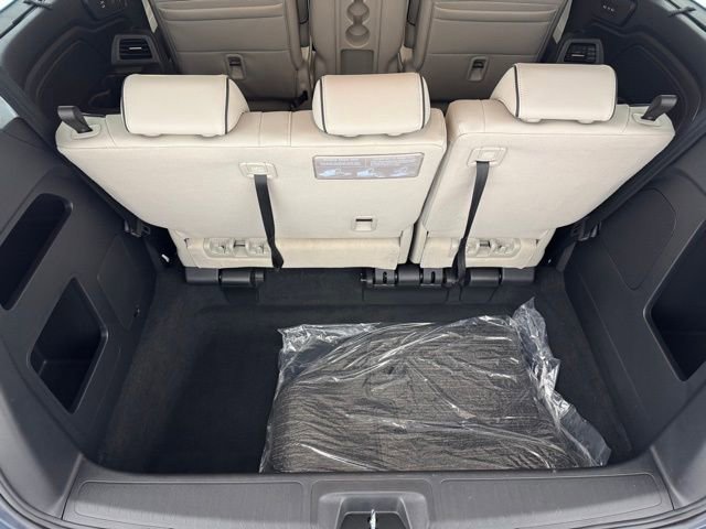 Certified 2026 Honda Odyssey Touring image 27