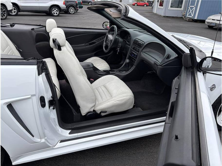Used 1999 Ford Mustang GT RWD image 13