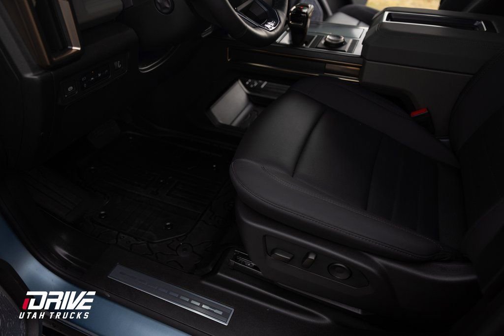 Used 2024 GMC Hummer EV 3X w/ Omega Edition image 25