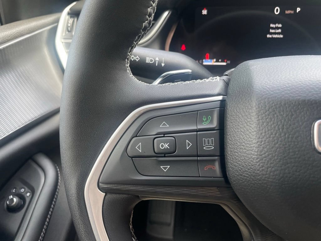 New 2026 Jeep Grand Cherokee Laredo X AWD/4WD image 16