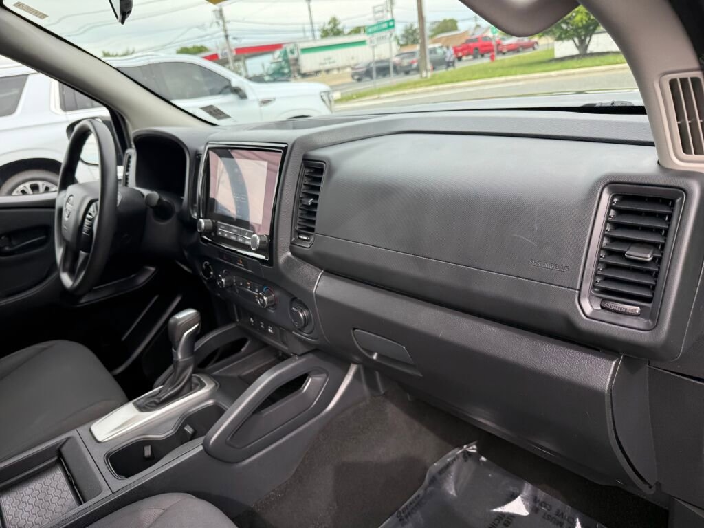 Used 2022 Nissan Frontier S w/ Technology Package AWD/4WD image 27