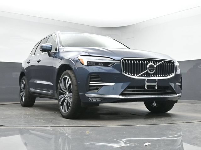Used 2023 Volvo XC60 B5 Plus w/ Climate Package AWD/4WD image 11