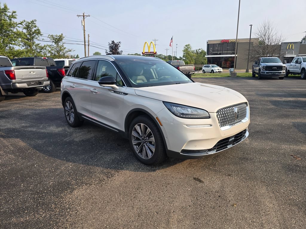 Used 2020 Lincoln Corsair Reserve w/ Equipment Group 201A AWD/4WD image 8