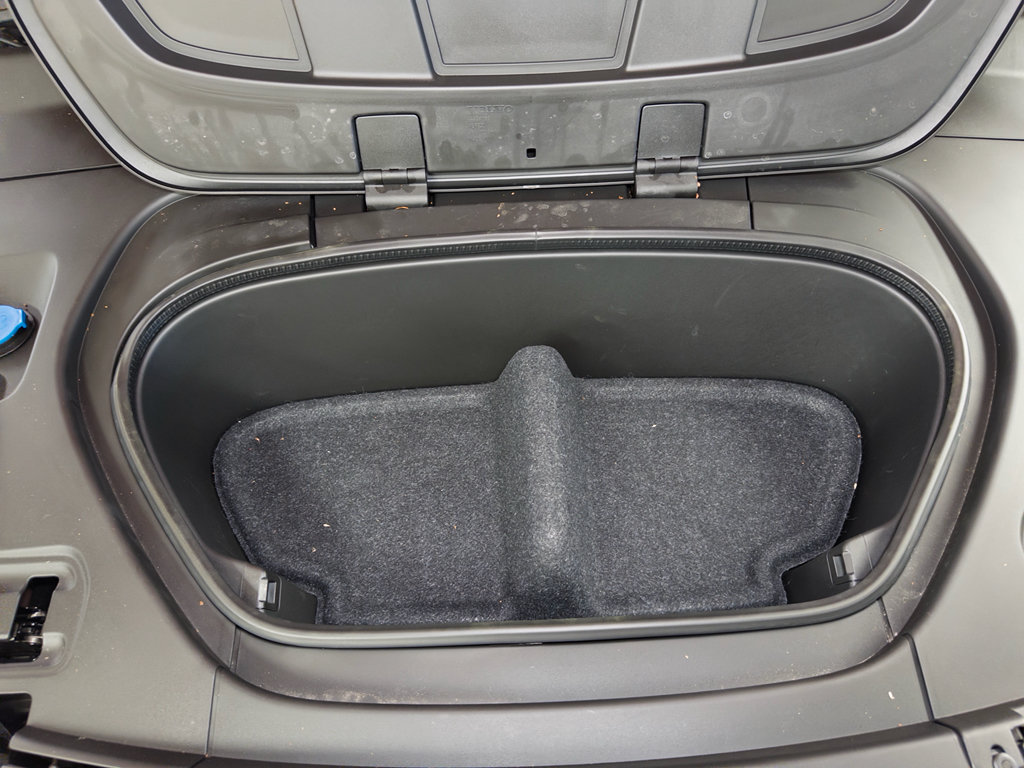 Used 2023 Volvo C40 P8 Recharge Plus AWD/4WD image 27
