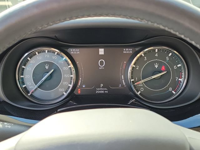 Used 2022 Maserati Quattroporte Modena RWD image 31
