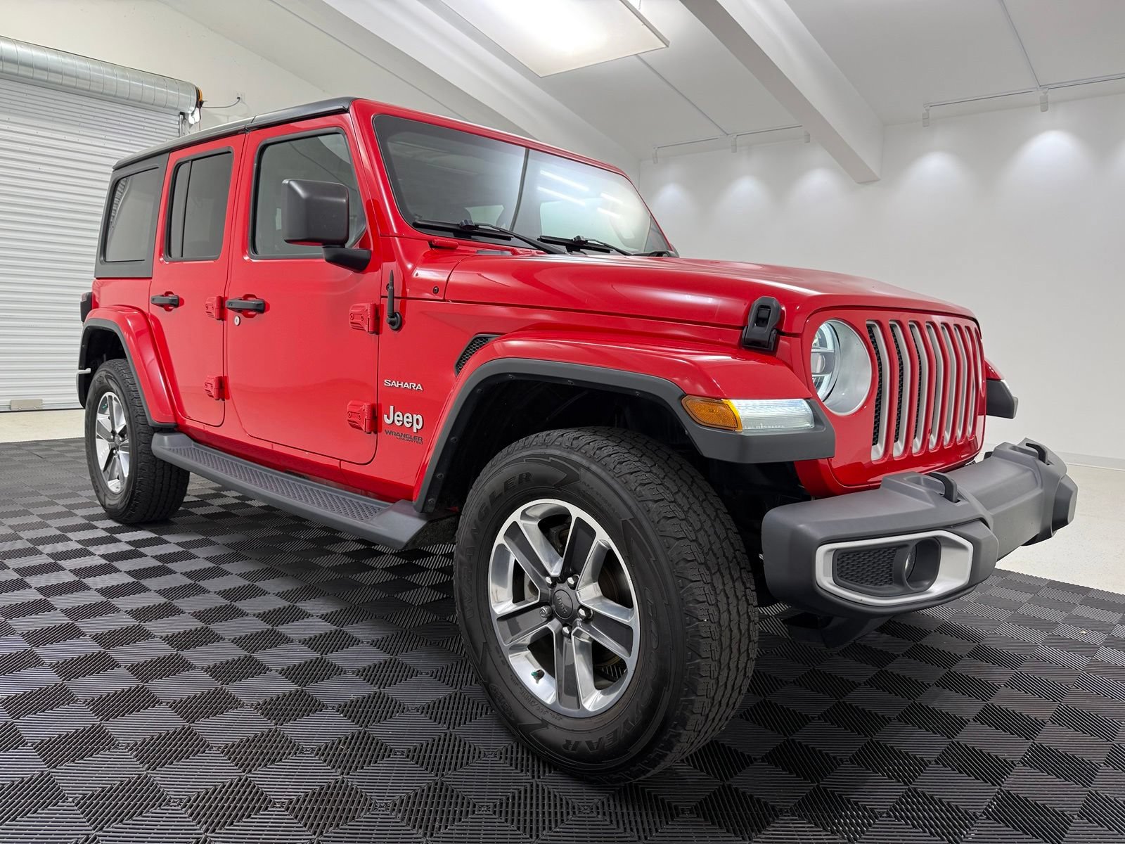 Used 2018 Jeep Wrangler Unlimited Sahara