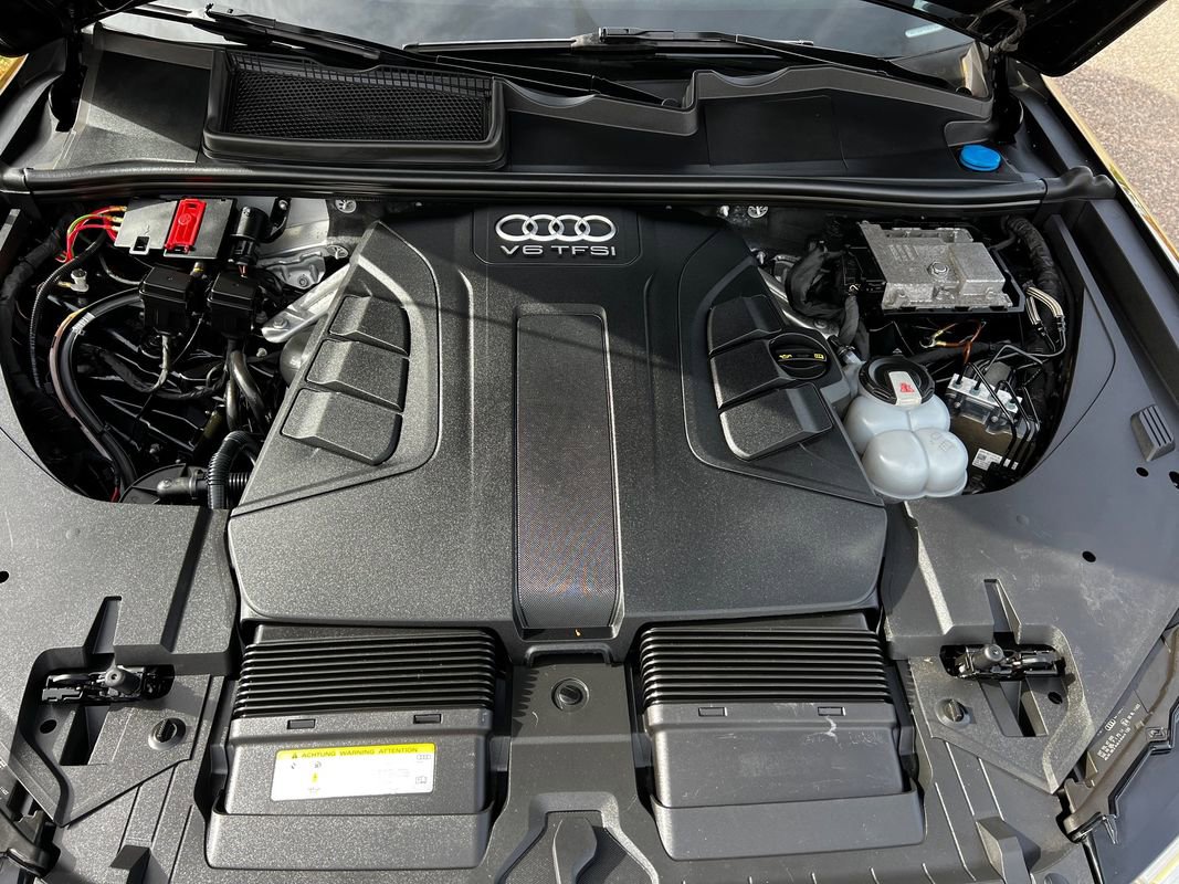 Used 2018 Audi Q7 3.0T Premium Plus w/ Premium Plus Package image 8