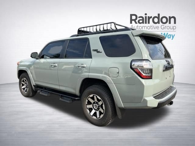 Used 2023 Toyota 4Runner TRD Off-Road Premium w/ Moonroof Package AWD/4WD image 5