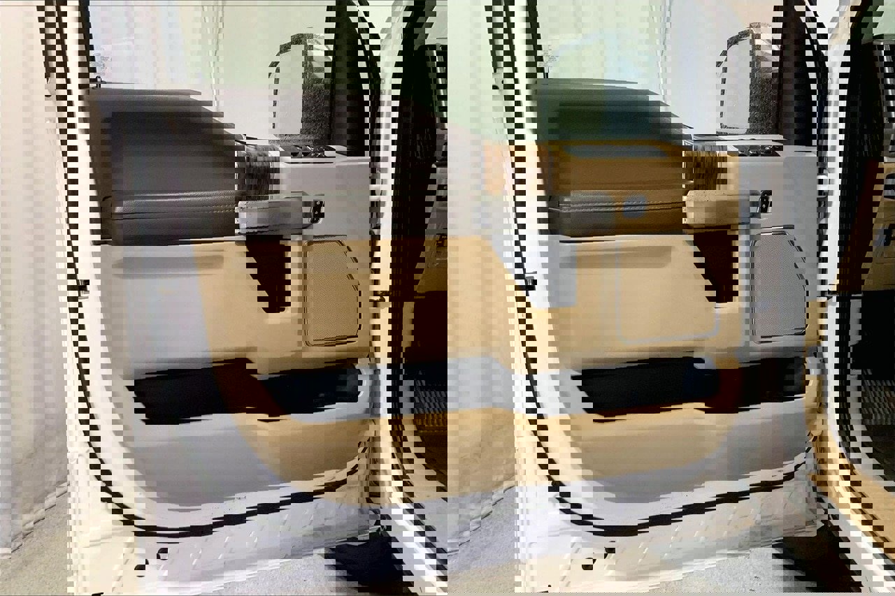 Used 2019 Ford F150 Lariat w/ Equipment Group 502A Luxury image 21