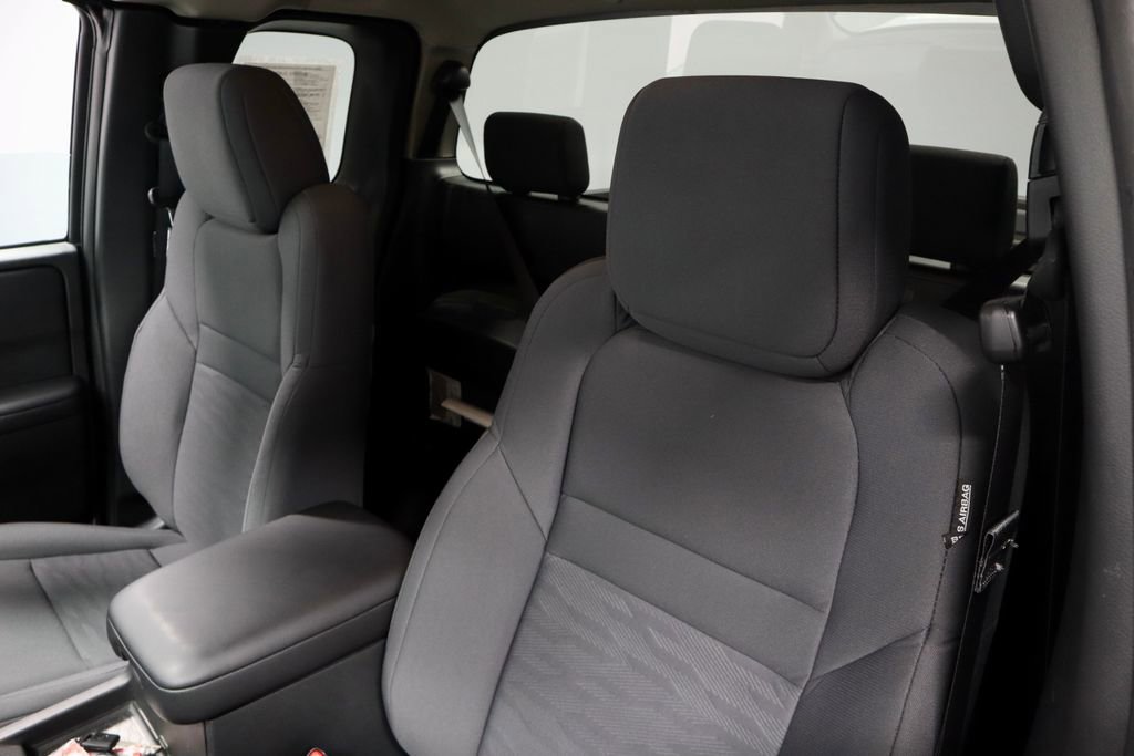 Certified 2025 Nissan Frontier S image 24