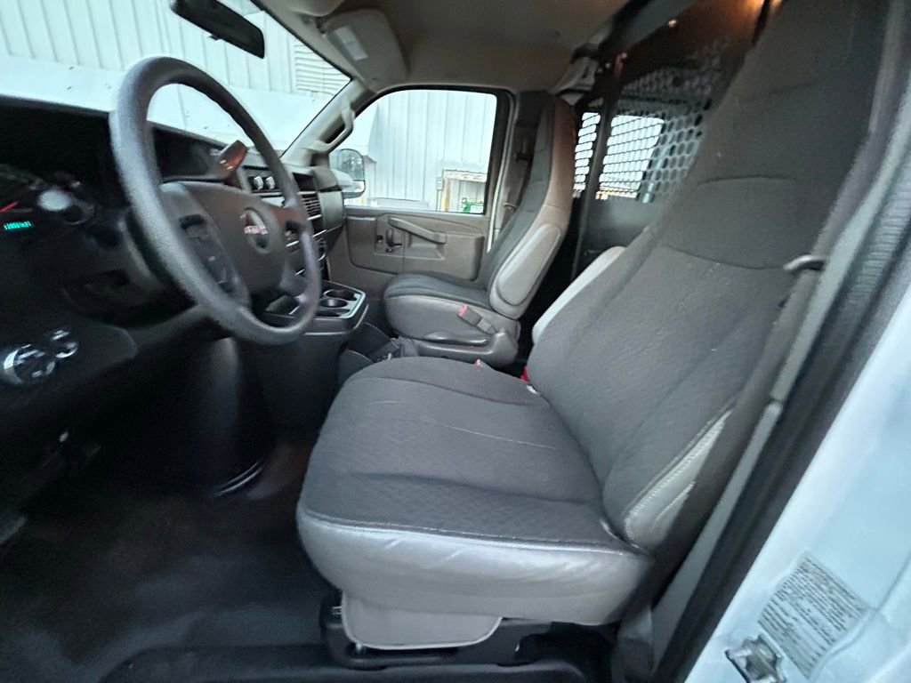 Used 2023 GMC Savana 2500 w/ Driver Convenience Package image 22
