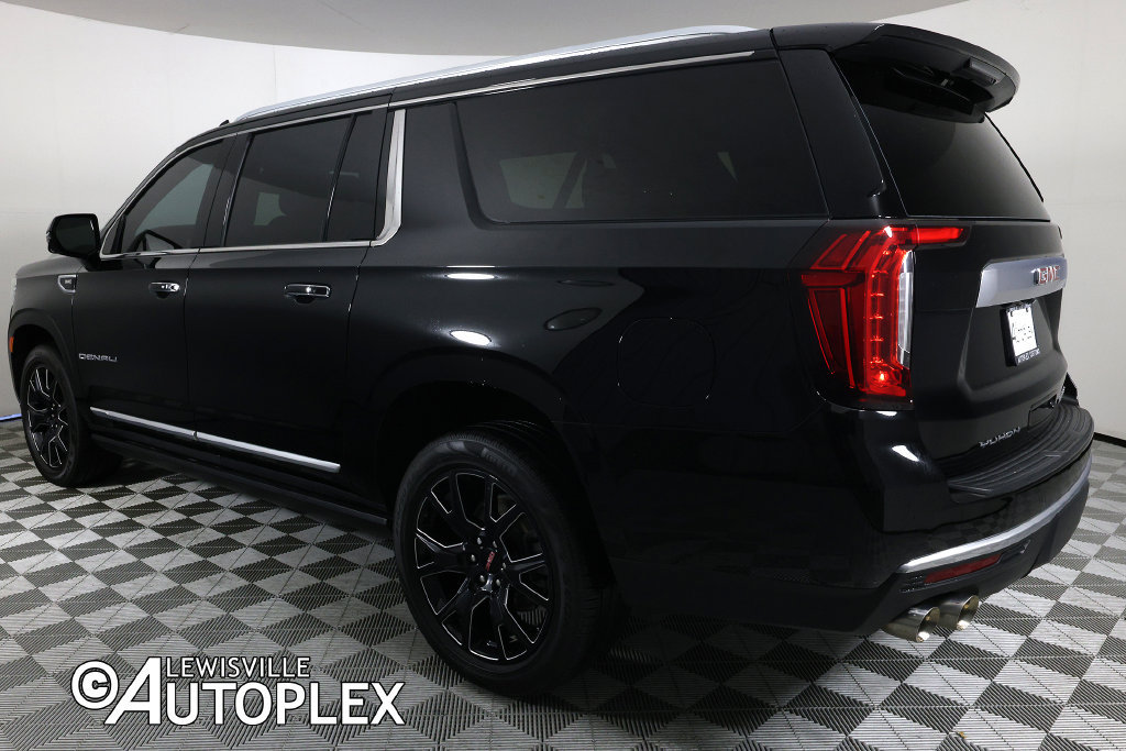 Used 2023 GMC Yukon XL Denali RWD image 7