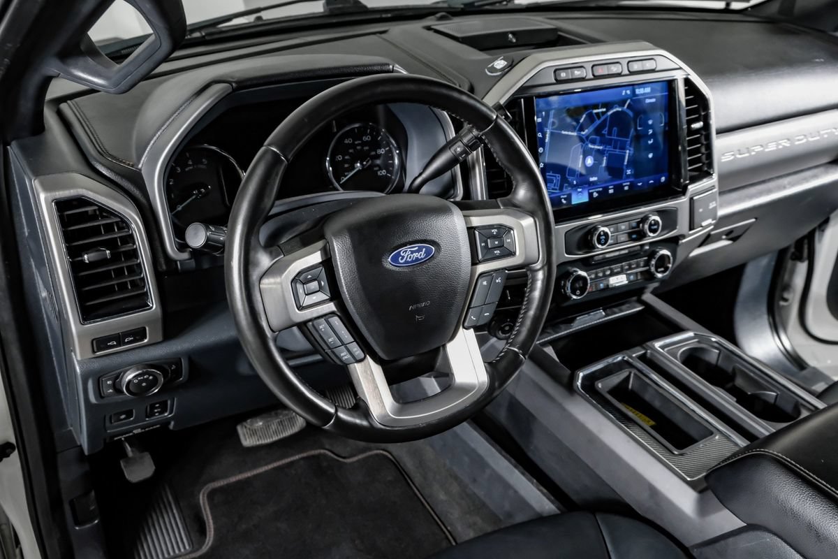 Used 2022 Ford F250 Platinum w/ FX4 Off-Road Package AWD/4WD image 16