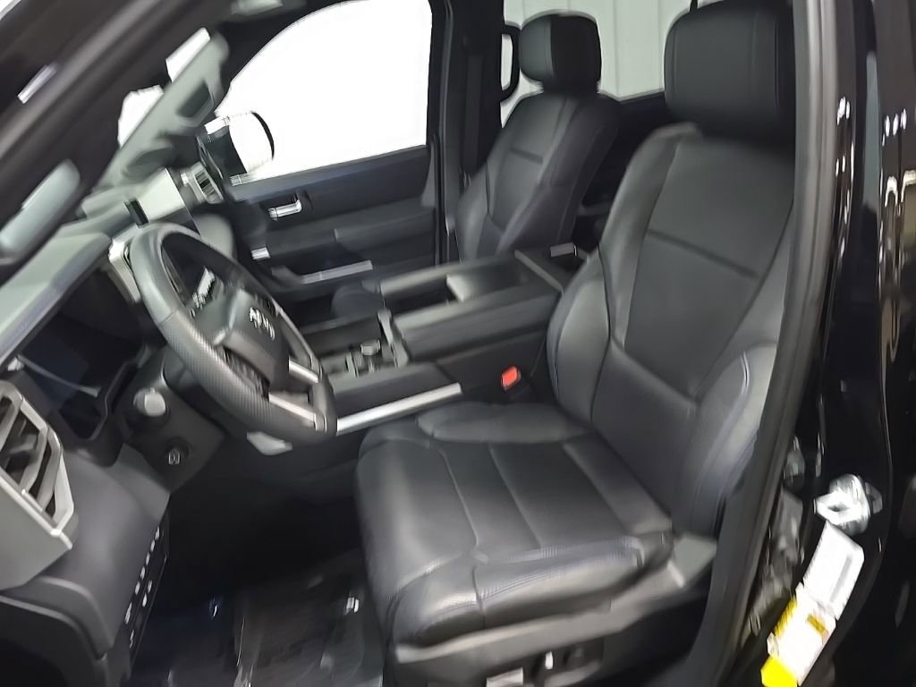 Used 2024 Toyota Sequoia Platinum image 30