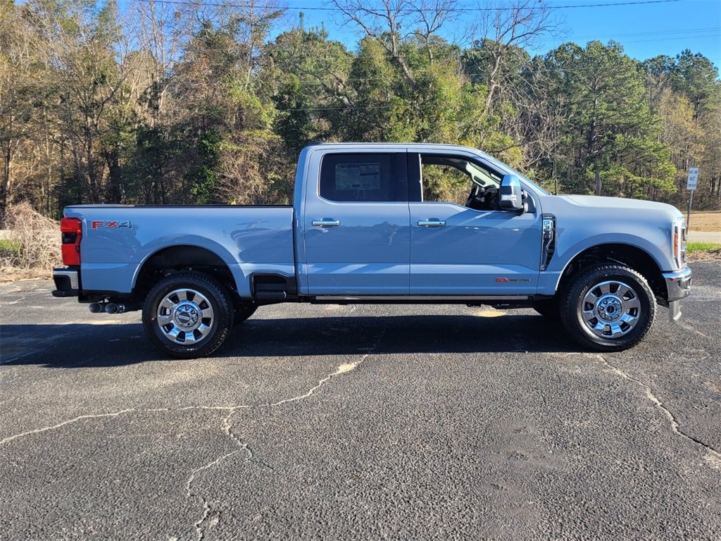 New 2026 Ford F350 Lariat w/ Lariat Premium Package image 12
