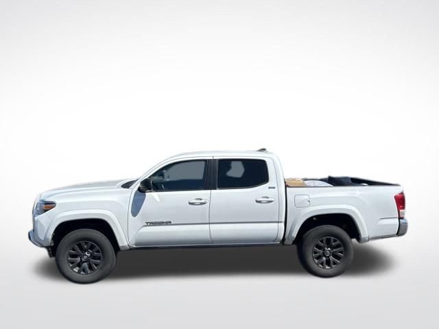 Used 2023 Toyota Tacoma SR5 RWD image 8
