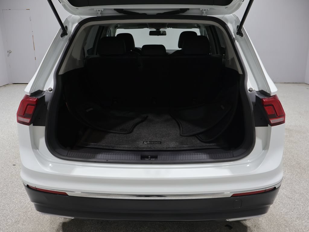 Used 2020 Volkswagen Tiguan SE AWD/4WD image 19