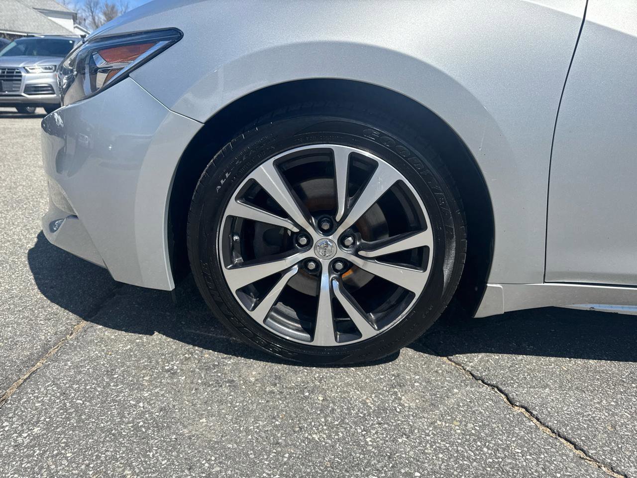 Used 2016 Nissan Maxima Platinum FWD image 17