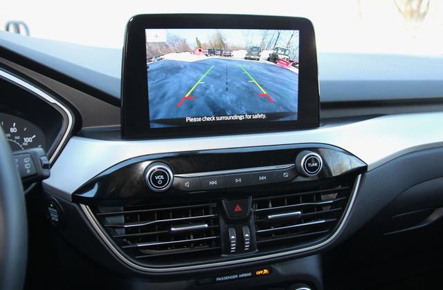 Used 2022 Ford Escape SE w/ Cold Weather Package image 25