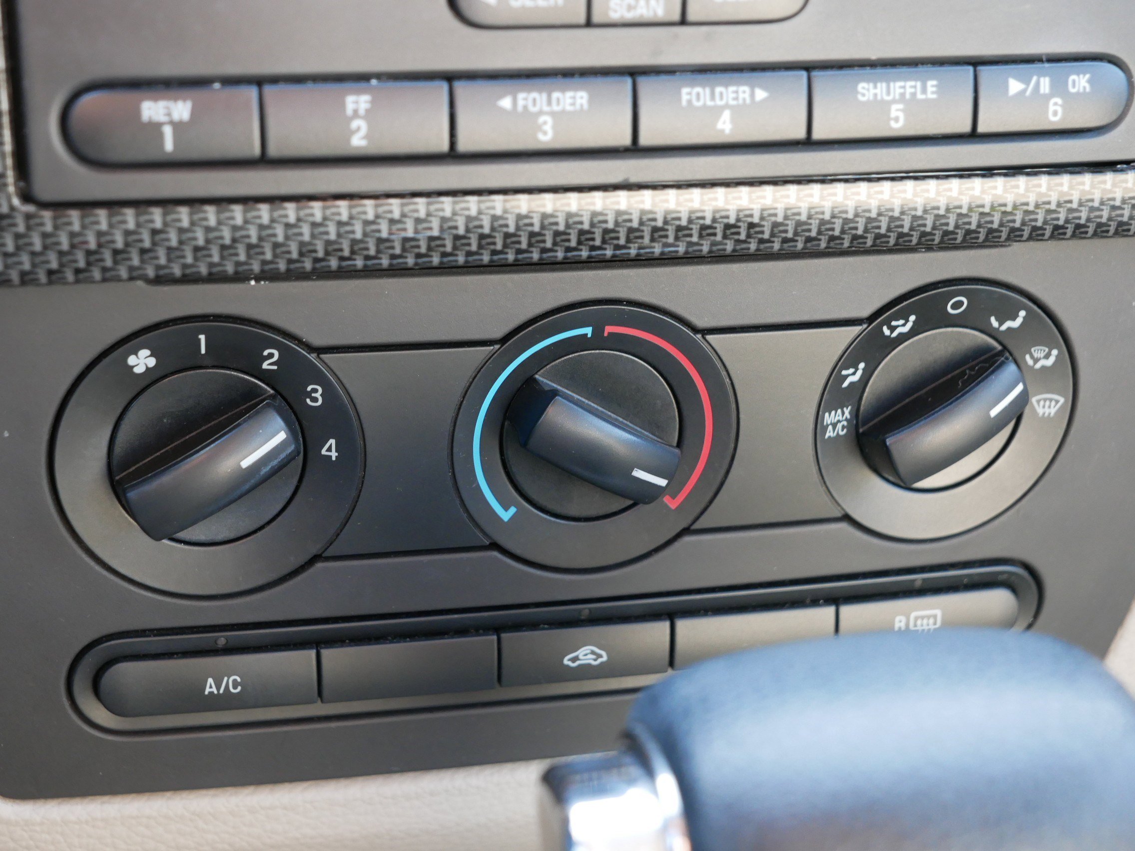 Used 2009 Ford Fusion SE FWD image 23