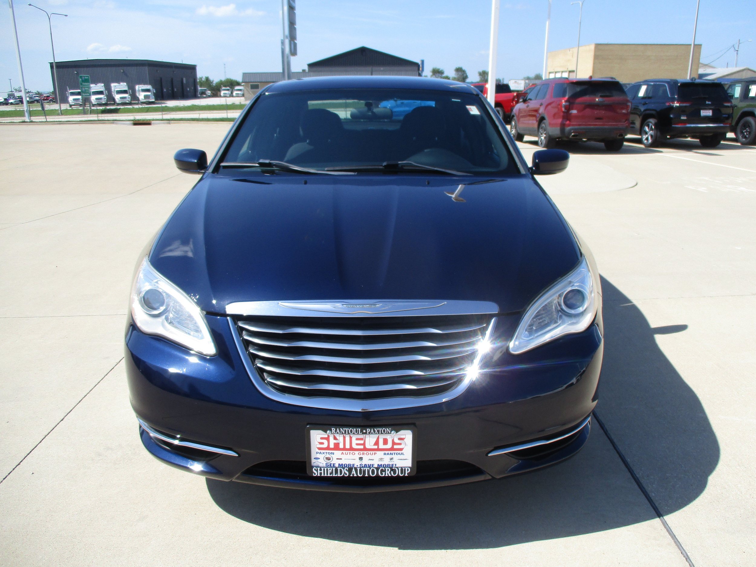 Used 2014 Chrysler 200 LX FWD image 8
