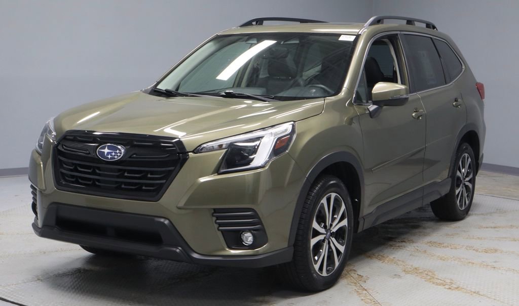 Used 2024 Subaru Forester Limited AWD/4WD image 8