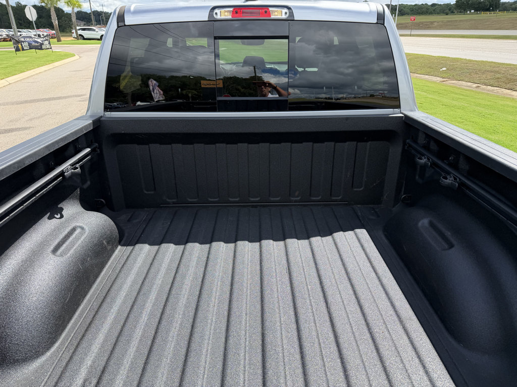 Certified 2021 RAM 1500 Laramie AWD/4WD image 9
