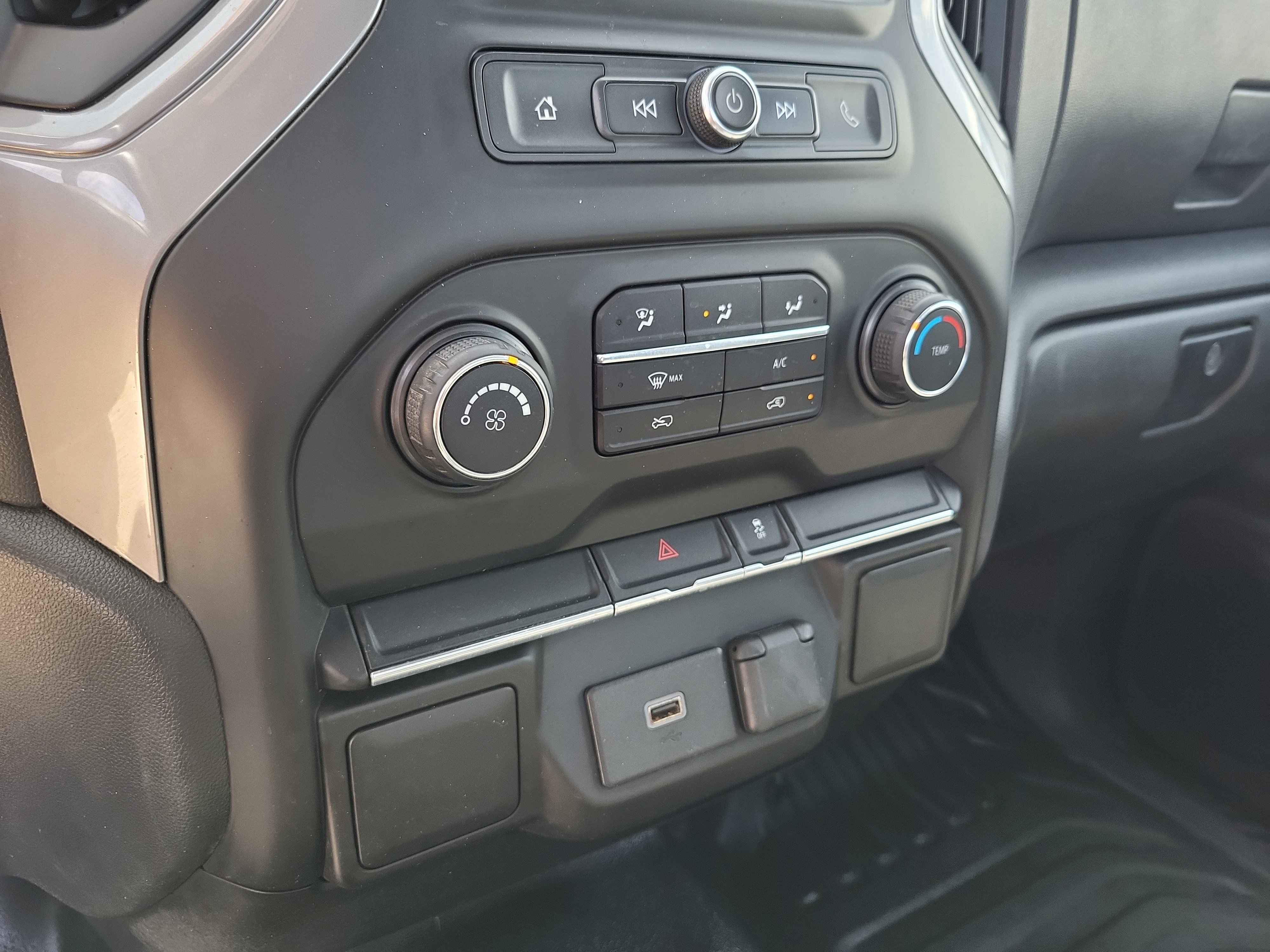 Used 2020 Chevrolet Silverado 1500 W/T image 21