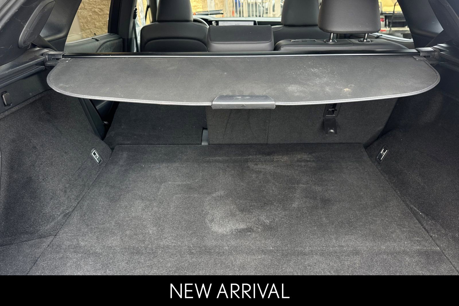 Certified 2024 Lexus RX 450h AWD w/ Convenience Package image 18