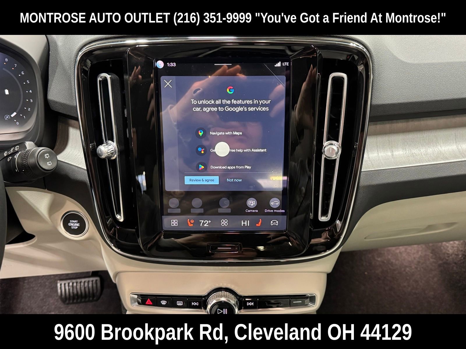 New 2026 Volvo XC40 B5 Plus w/ Protection Package Premier image 22