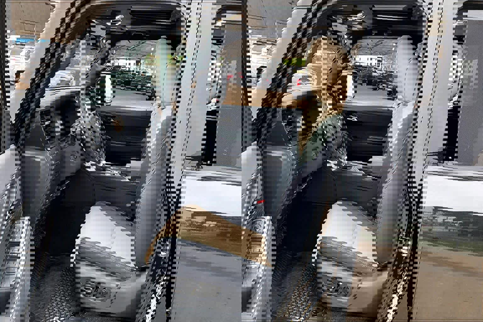 Used 2025 Lexus GX 550 AWD/4WD image 8