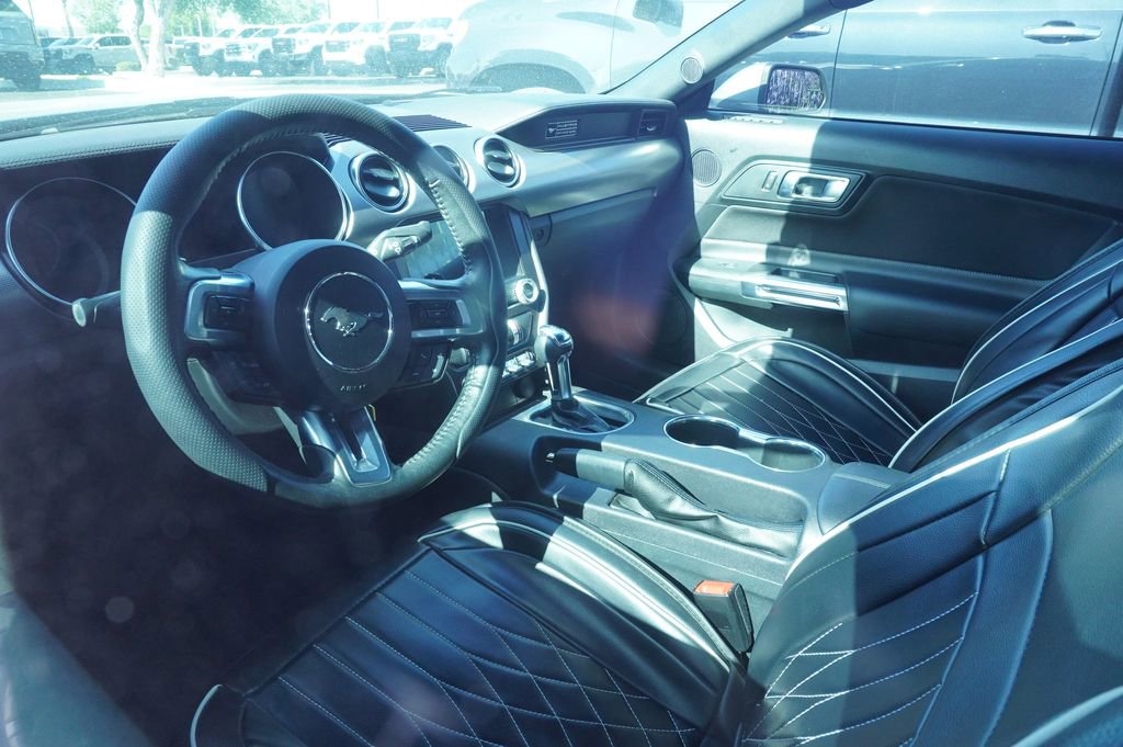 Used 2020 Ford Mustang Coupe w/ Equipment Group 101A RWD image 10