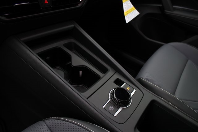 New 2026 Volkswagen Tiguan SE image 8