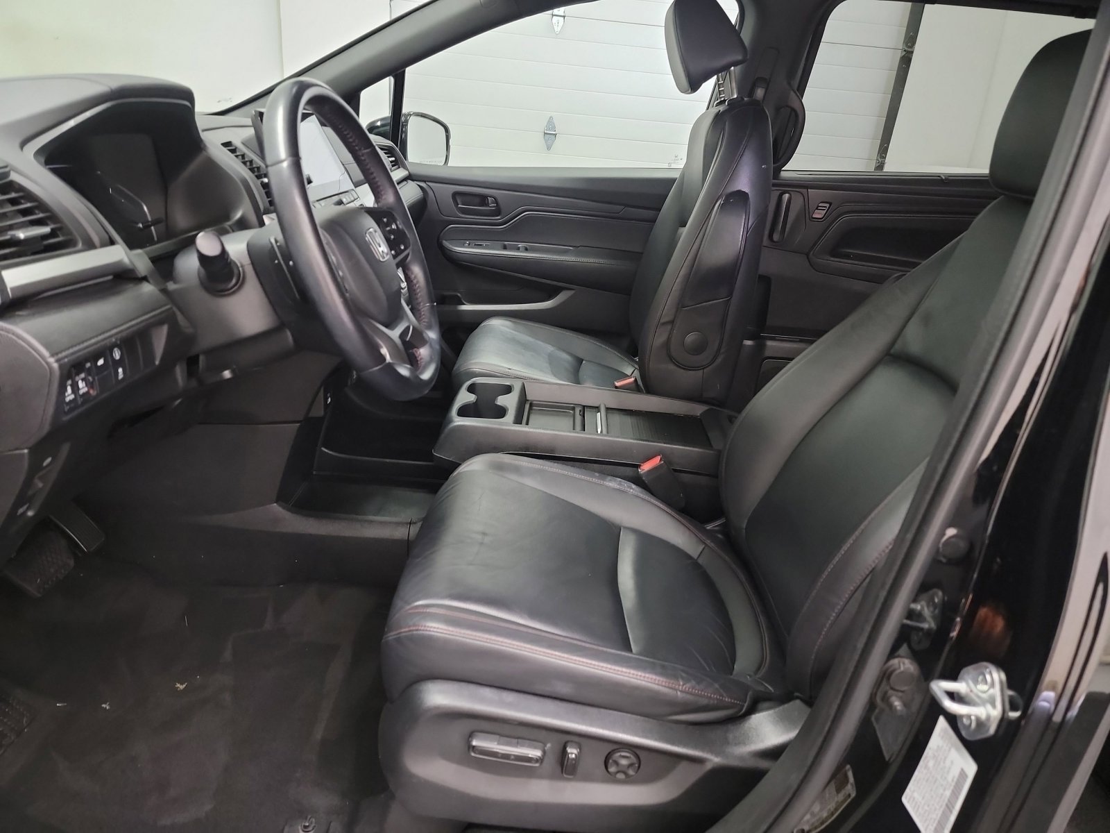 Certified 2023 Honda Odyssey Sport image 12