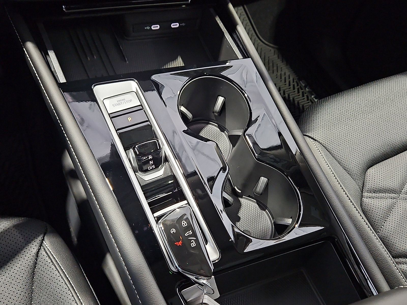 New 2026 Volkswagen Atlas SE image 17