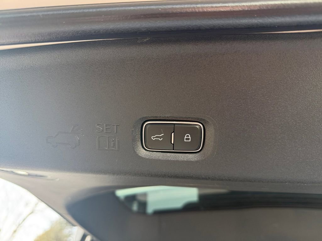 Used 2025 Ford Expedition Max Active image 26