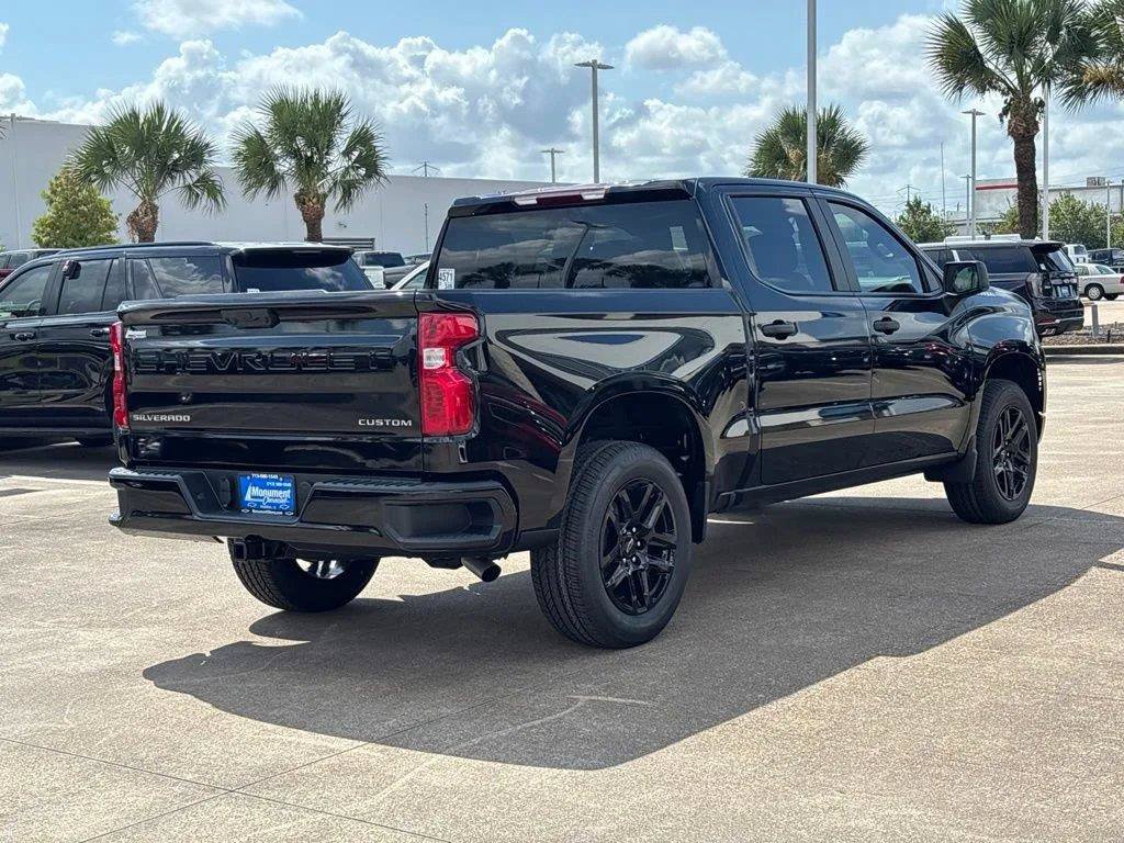 New 2026 Chevrolet Silverado 1500 Custom RWD image 10