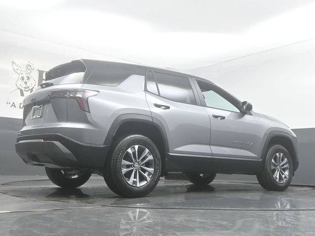 New 2026 Chevrolet Equinox LT w/ Safety and Technology Package FWD image 11