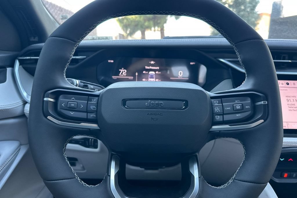 New 2026 Jeep Cherokee Limited AWD/4WD image 23