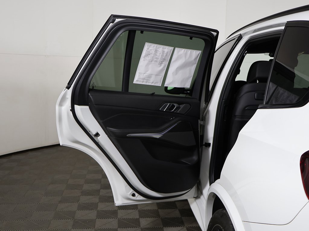 Used 2023 BMW X5 M50i w/ Executive Package image 26