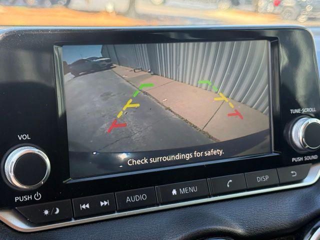 Used 2020 Nissan Sentra S FWD image 13