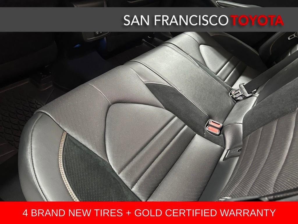 Certified 2021 Toyota Avalon XSE image 16