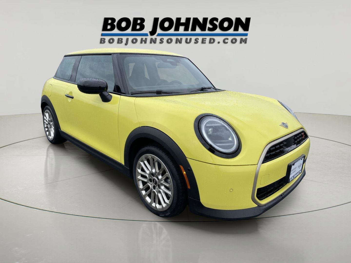 Used 2025 MINI Cooper S image 1