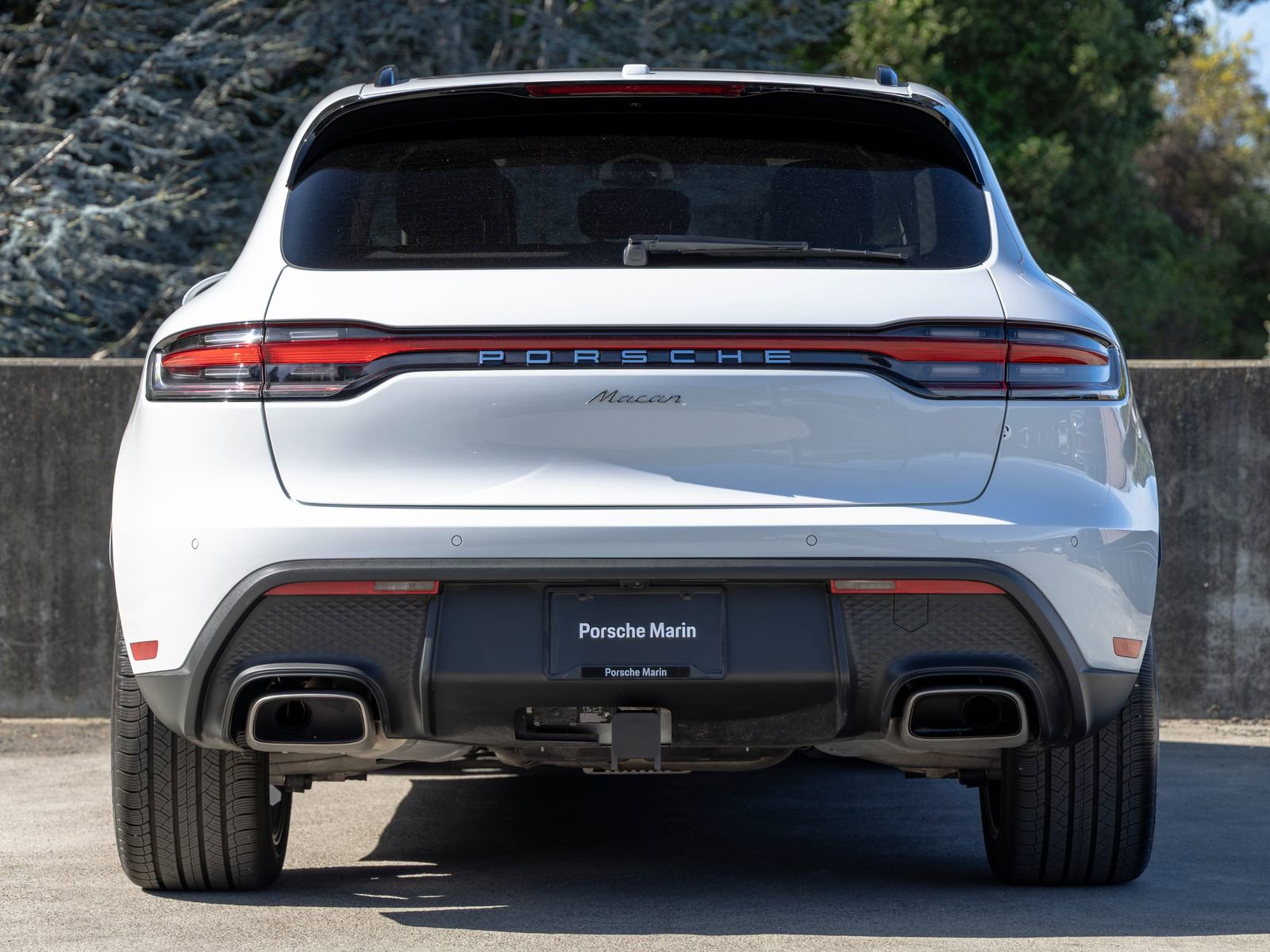 Certified 2026 Porsche Macan image 10