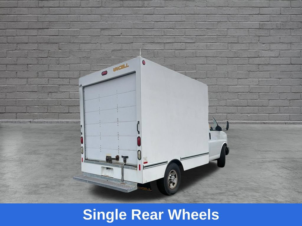 Used 2008 Chevrolet Express 3500 RWD image 9